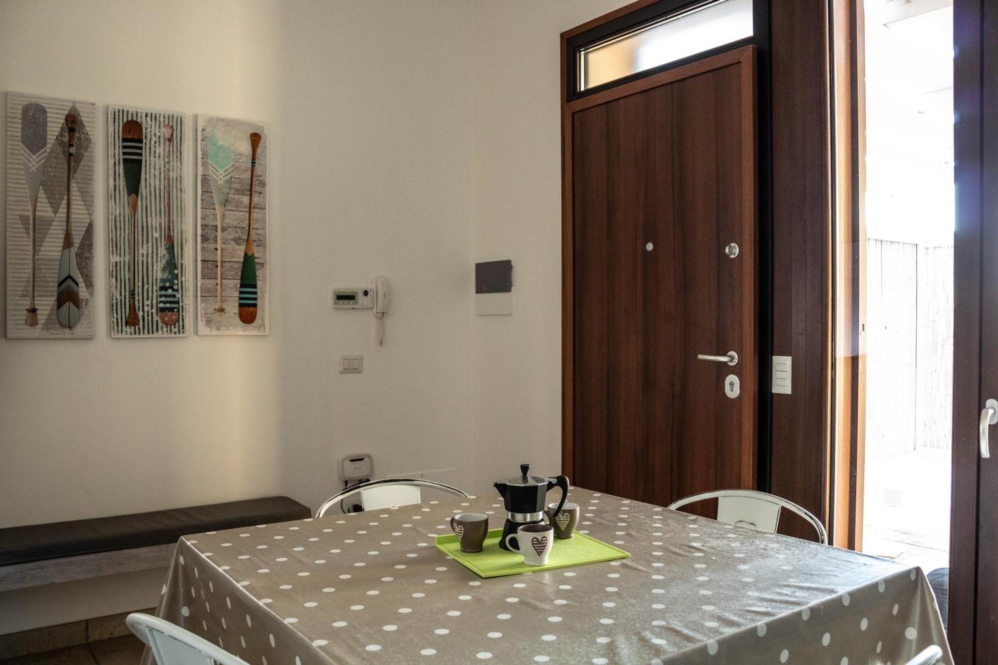 Li Uluzzi Apartment นาร์โด ภายนอก รูปภาพ